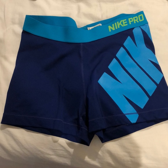 Nike Other - - Blue nike pros spandex